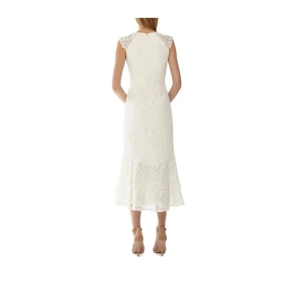 Embroidered Mesh Mermaid DressML MONIQUE LHUILLIER